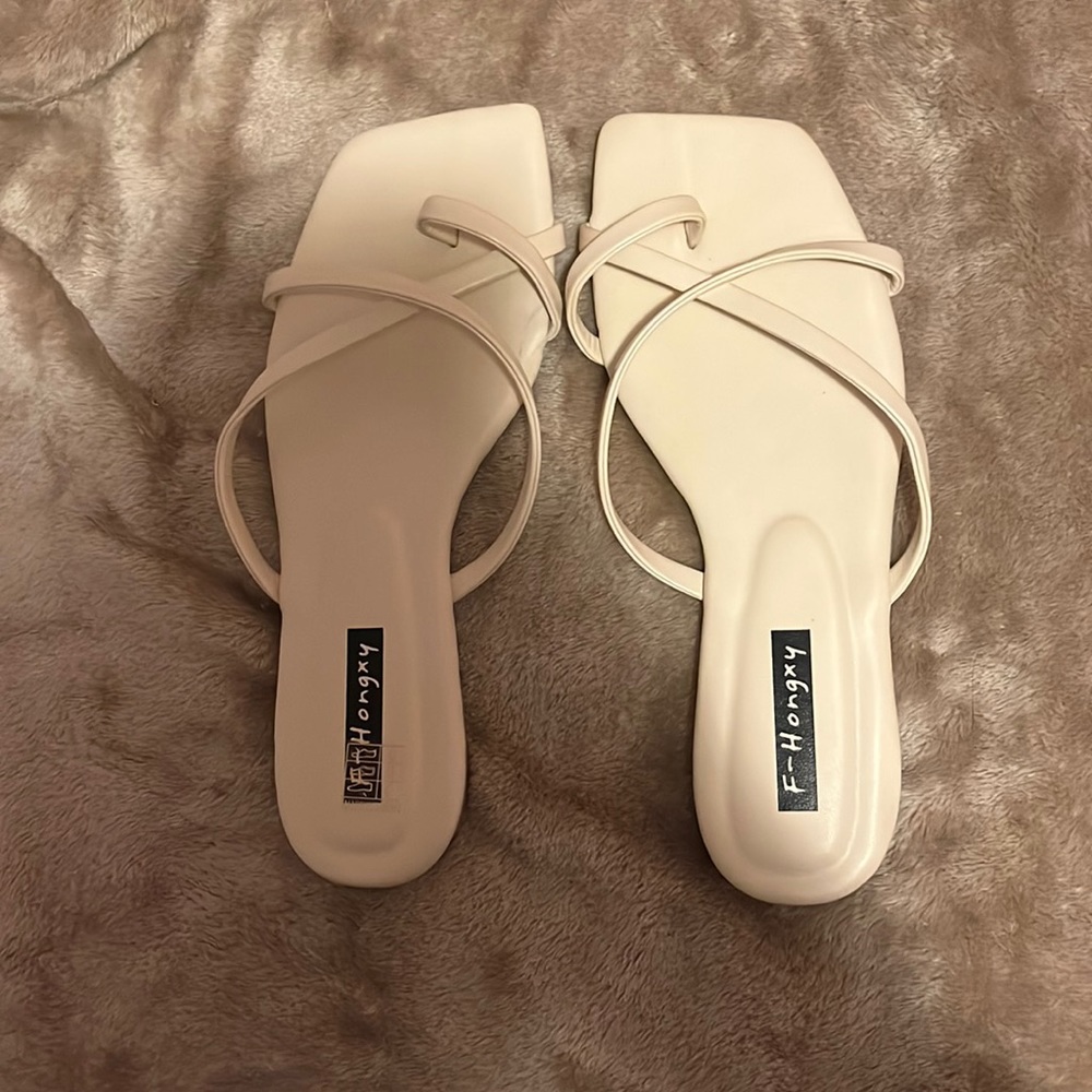women’s sandals